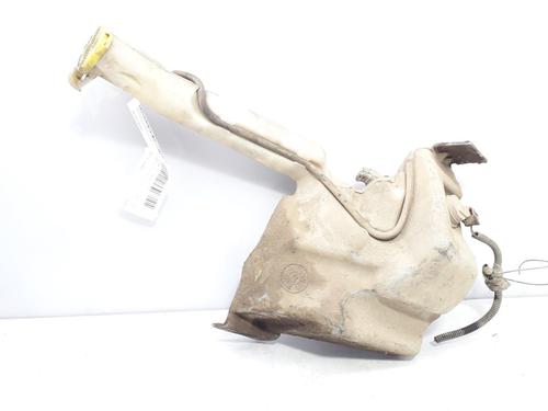 Used Windscreen washer tank Windscreen washer tank JEEP GRAND CHEROKEE II (WJ, WG) 3.1 TD 4x4 (140 hp) 11118789 11118789