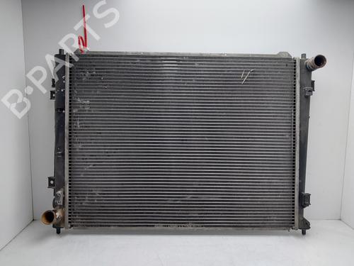Radiateur à eau Radiateur à eau KIA CARENS III MPV (UN) 2.0 CRDi 140 (140 hp) 39908991 39908991