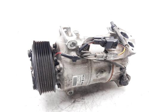 Used AC compressor RENAULT MEGANE IV Hatchback (B9A/M/N_) 1.2 TCe 100 (B9MS) (100 hp) 15370545