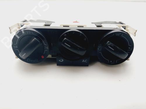 AC Styreenhet / Manøvreringsenhet VW POLO (9N_, 9A_) 1.9 SDI (64 hp) 25493309