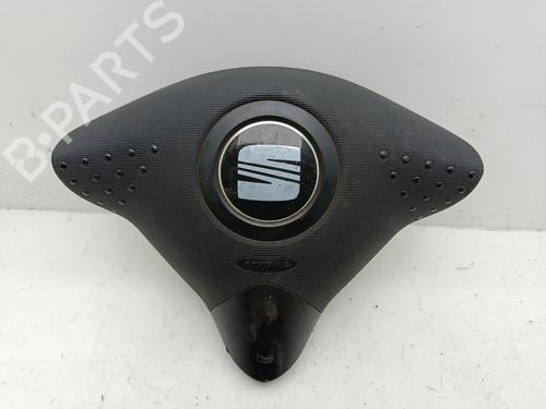 Used Driver airbag SEAT IBIZA II (6K1) [1993-2002]  31168561