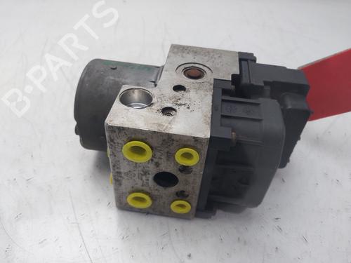 Used ABS pump ABS pump RENAULT CLIO II (BB_, CB_) 1.2 (BB0A, BB0F, BB10, BB1K, BB28, BB2D, BB2H, CB0A,... (58 hp) 33956949 33956949
