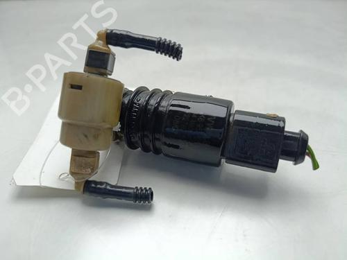 Used Washer pump Washer pump VW POLO IV (9N_, 9A_) 1.4 TDI (70 hp) 40182450 40182450