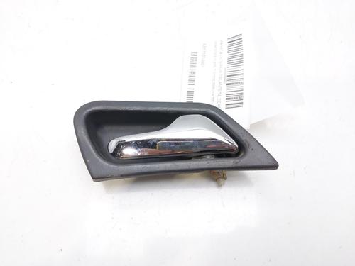 Used Front right interior door handle MERCEDES-BENZ C-CLASS (W203) C 220 CDI (203.006) (136 hp) 16022401