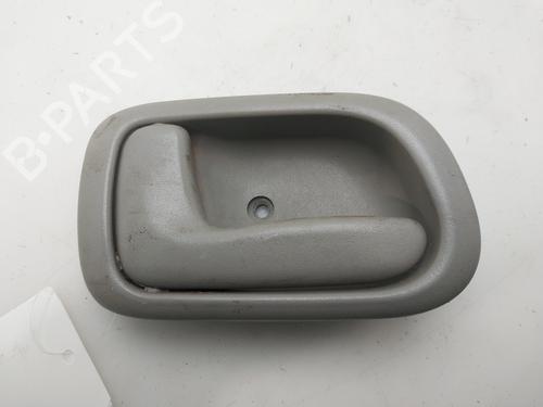 Used Front left interior door handle Front left interior door handle TOYOTA COROLLA Liftback (_E11_) 2.0 D-4D (CDE110_, CDE110R) (90 hp) 35803739 35803739