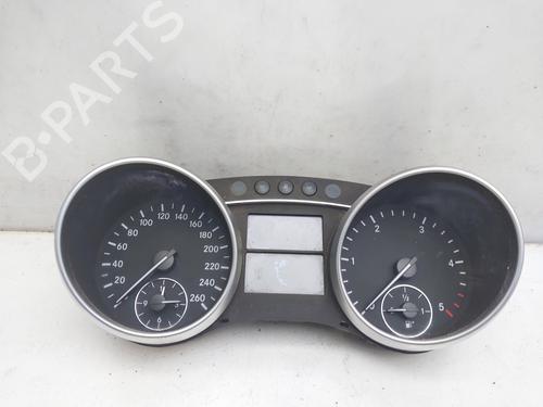 Used Instrument cluster MERCEDES-BENZ M-CLASS (W164) ML 420 CDI 4-matic (164.128) (306 hp) 16351052