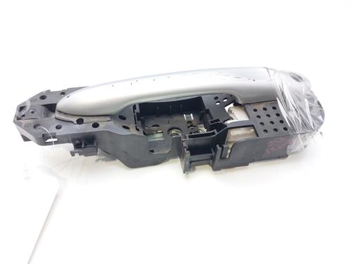 Used Front left exterior door handle RENAULT MEGANE III Hatchback (BZ0/1_, B3_) 1.5 dCi (BZ09, BZ0D, BZ1W, BZ29, BZ14) (110 hp) 13572359