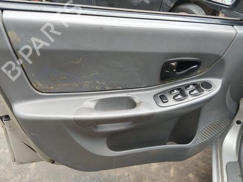 Left front window switch HYUNDAI ACCENT II (LC) 1.3 | BP35803835I27  - Image 9