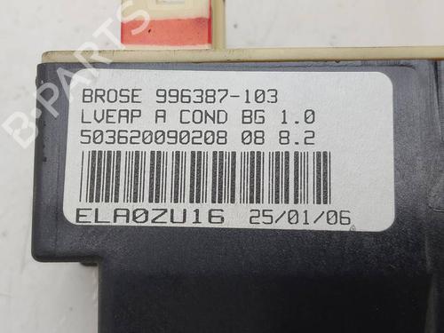Left front window motor CITROËN C5 II (RC_) 1.6 HDi (RC8HZB) | BP39404642E21 - Image 3