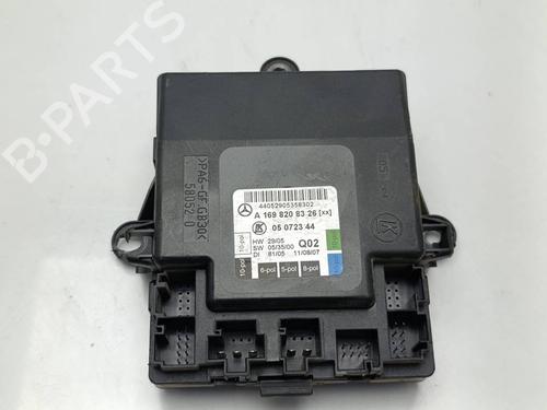 Used Electronic module Electronic module MERCEDES-BENZ A-CLASS (W169) A 180 CDI (169.007, 169.307) (109 hp) 39960256 39960256
