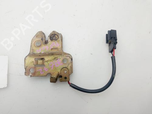 Used Tailgate lock NISSAN PRIMERA (P11) 1.6 16V (99 hp) 30204271