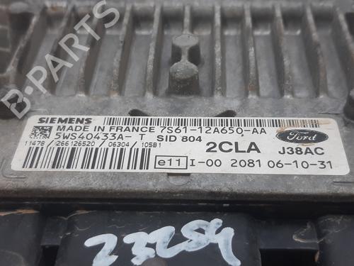 Engine control unit (ECU) FORD FIESTA V (JH_, JD_) 1.4 TDCi | BP7237759M57 