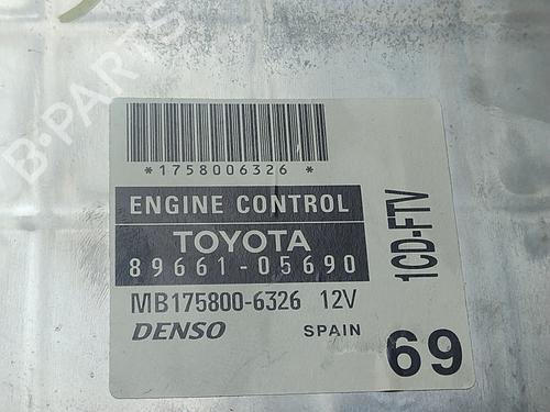 Engine control unit (ECU) TOYOTA AVENSIS (_T25_) 2.0 D-4D (CDT250_, CDT250R) | BP30172494M57
