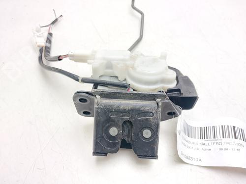 Used Tailgate lock Tailgate lock 37152966 37152966