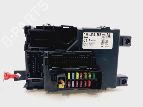 Used Fuse box OPEL CORSA D (S07) [2006-2015]  30709759