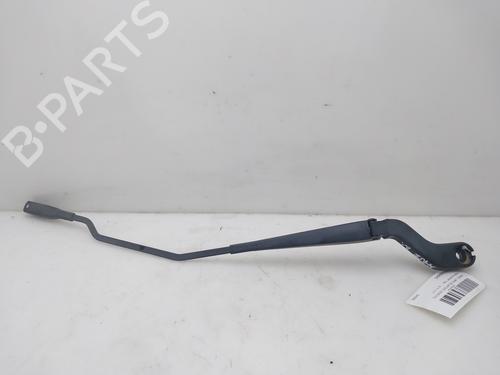 Used Front windshield wiper arm FORD ECOSPORT 1.5 EcoBlue TDCi (95 hp) 18919723