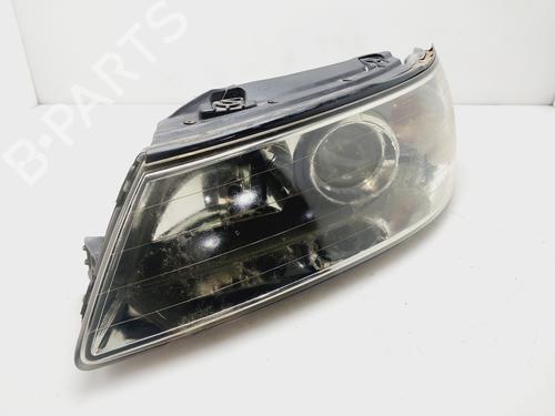 Used Left headlight HYUNDAI SONATA V (NF) 2.4 (162 hp) 32011328