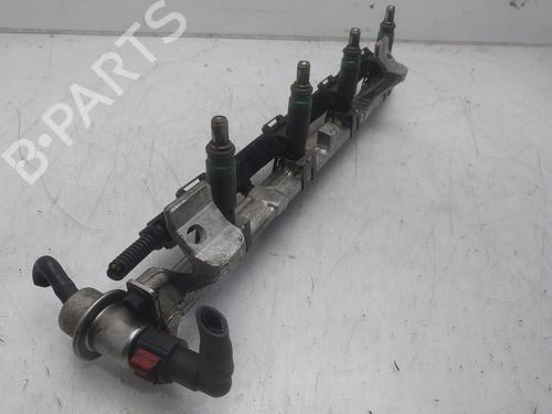Used Injection rail Injection rail 37241819 37241819