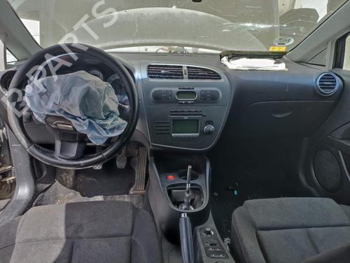 Left tailgate light SEAT LEON (1P1) 2.0 TDI | BP36887699C79  - Image 11
