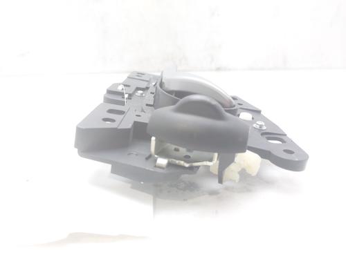 Venstre foran invendig håndtak HONDA CIVIC VIII Hatchback (FN, FK) 1.8 (FN1, FK2) | BP13663318I13 