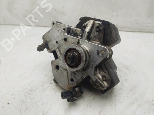 Used Injection pump VOLVO XC90 I (275) D5 AWD (185 hp) 25861074