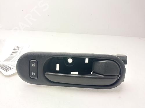 Used Front right interior door handle MAZDA CX-7 (ER) 2.2 MZR-CD AWD (ER10A) (173 hp) 31369951