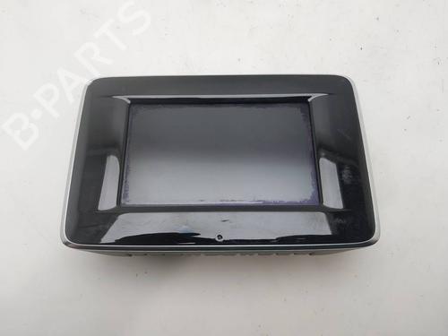 Used Display monitor Display monitor MERCEDES-BENZ A-CLASS (W176) A 200 CDI (176.001) (136 hp) 39900379 39900379