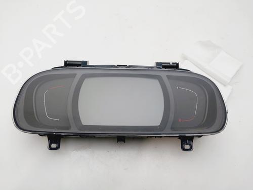 Used Instrument cluster RENAULT KADJAR (HA_, HL_) 1.5 dCi 110 (HLA3) (110 hp) 25870238