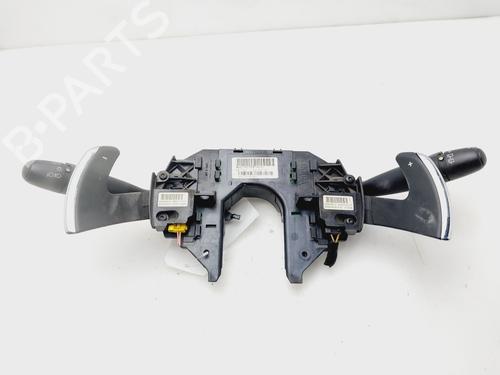 Commandes au volant CITROËN C4 Picasso I MPV (UD_) 2.0 HDi 138 (136 hp) 32083149
