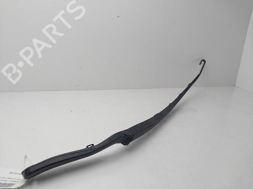 Front windshield wiper arm FIAT ULYSSE (179_) 2.2 JTD | BP31156481C143