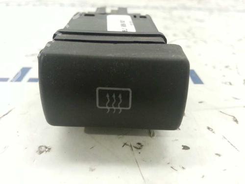 Used Switch SEAT CORDOBA (6L2) 1.4 16V (75 hp) 13989877