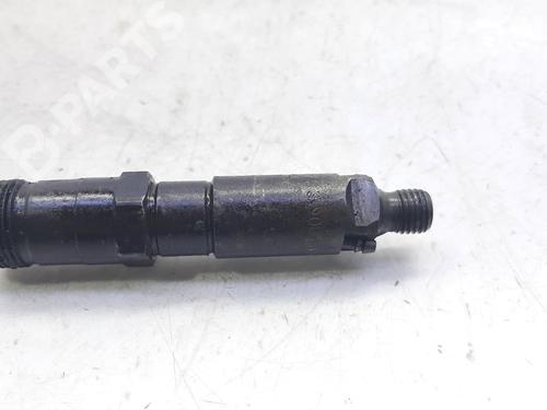 injector-mercedes-benz-e-class-w210-e-300-turbo-d-210025-0000100551-1995-1996-1997-1998-1999-2000-2001-2002-2003-9141052 main image
