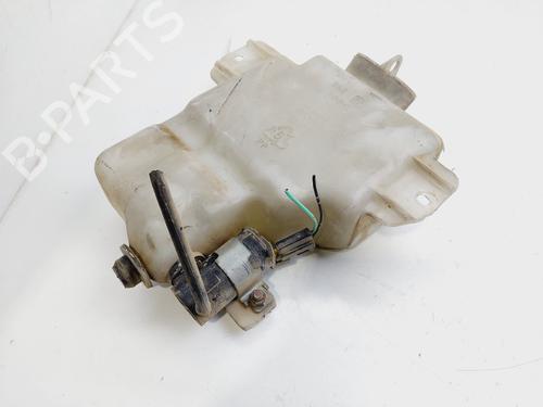 Used Windscreen washer tank MITSUBISHI PAJERO III (V7_W, V6_W) 3.2 Di-D (V68W) (160 hp) 18699151