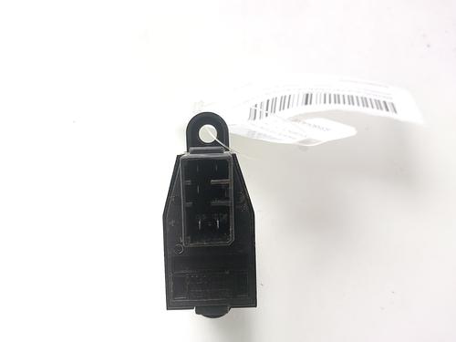 Right front window switch HYUNDAI H-1 / STAREX Bus (A1) 2.5 TD 4WD | BP33619907I26 - Image 3