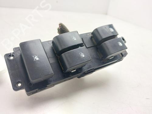 Used Left front window switch Left front window switch OPEL ANTARA A (L07) [2006-2017] 35944604 35944604