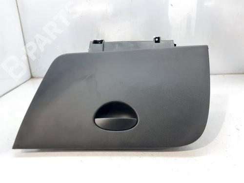 Used Glove box Glove box SEAT LEON (1P1) 1.9 TDI (105 hp) 8419983 8419983