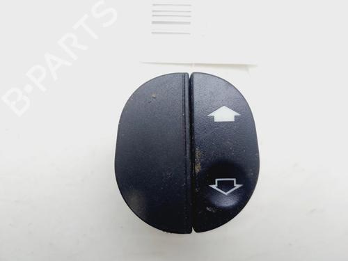 Interrupteur de vitre avant droite FORD TOURNEO CONNECT 1.8 TDCi (110 hp) 28536020