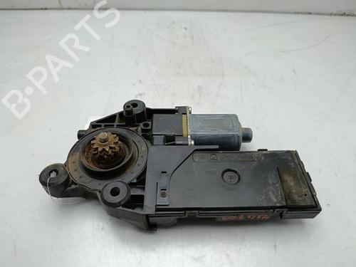 Used Left front window motor Left front window motor RENAULT MEGANE III Grandtour (KZ0/1) [2008-2016] 39960067 39960067