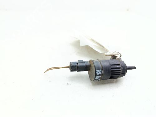 Used Washer pump RENAULT CLIO II (BB_, CB_) 1.2 (BB0A, BB0F, BB10, BB1K, BB28, BB2D, BB2H, CB0A,... (58 hp) 28725353
