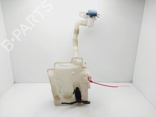 Used Windscreen washer tank VW GOLF V (1K1) [2003-2010]  28729381