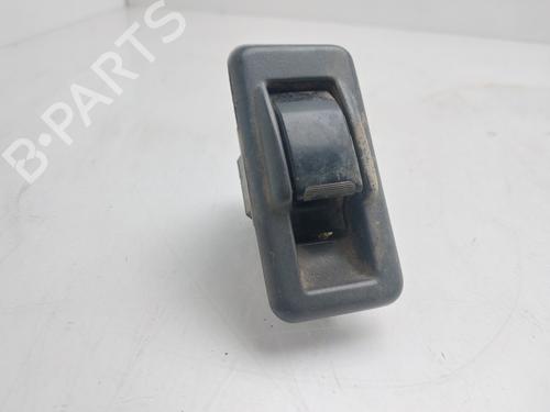 Pulsantiera anteriore destra Pulsantiera anteriore destra MITSUBISHI PAJERO II (V3_W, V2_W, V4_W, V5_W) 2.5 TD 4WD (V24W) (99 hp) 35803806 35803806