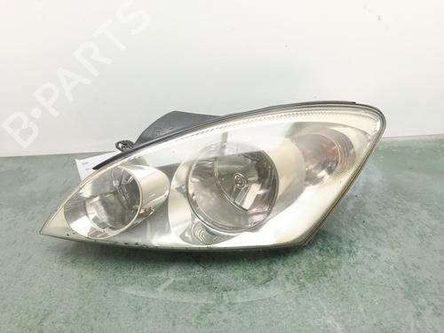 Phare gauche KIA CEE'D SW (ED) [2007-2012]  33177049