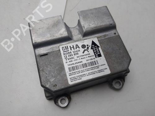 ecu-airbags-opel-corsa-d-s07-2006-2007-2008-2009-2010-2011-2012-2013-2014-2015-38651476 main image