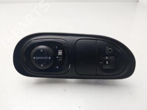 Speilbryter Speilbryter HYUNDAI LANTRA II (J-2) 1.9 D (68 hp) 36526850 36526850