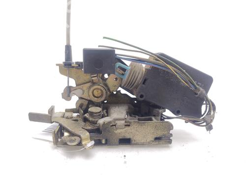 Front right lock MERCEDES-BENZ SPRINTER 2-t Van (B901, B902) 211 CDI (901.661, 901.662, 902.661, 902.662) A9017201535 |