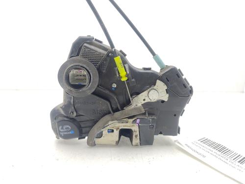 Used Front left lock TOYOTA HILUX VII Pickup (_N1_, _N2_, _N3_) 2.5 D-4D 4WD (KUN25) (144 hp) 22799025