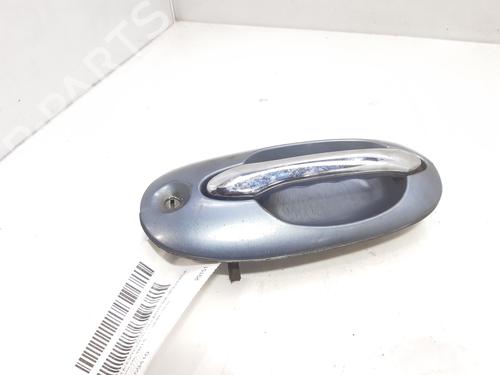 Used Front left exterior door handle KIA CARNIVAL I (UP) 2.9 TDi (126 hp) 10930899