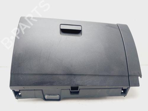 Used Glove box SEAT ARONA (KJ7, KJP) [2017-2025]  23131526