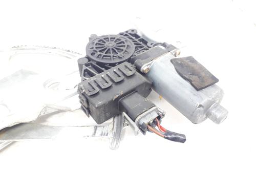Lève-vitre avant gauche OPEL ZAFIRA A MPV (T98) 2.0 DTI 16V (F75) | BP9953832C22 