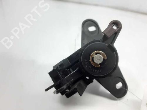 Trunk håndtak OPEL ZAFIRA A MPV (T98) 2.0 DTI 16V (F75) | BP4965401C132 